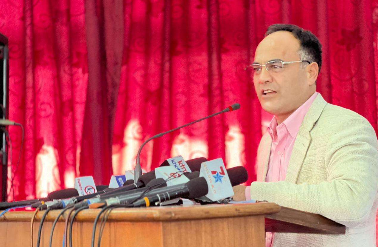 ‘संसदमा भत्तामात्रै खाने र सत्तामात्रै चलाउने छन्’