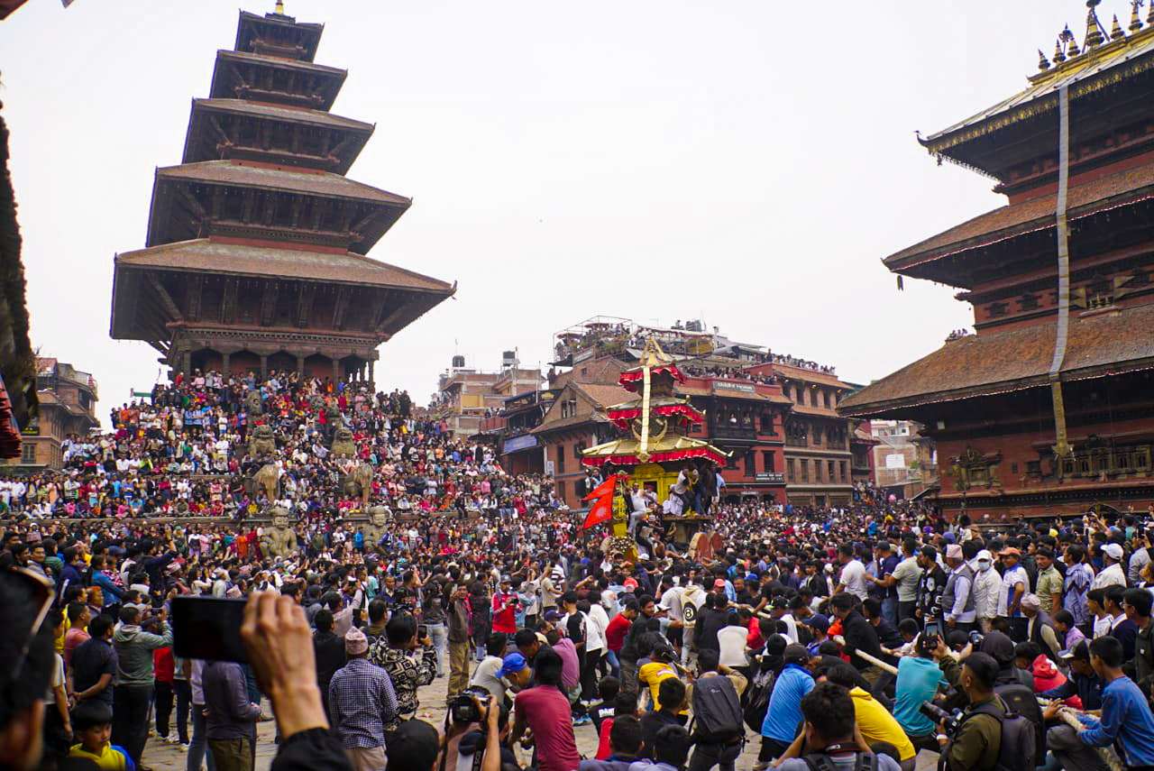 भक्तपुरमा सुरु भयो विस्का जात्रा 