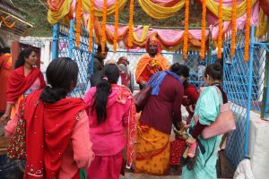 आज आमाको मुख हेर्ने दिन, मातातीर्थ मन्दिरमा मेला