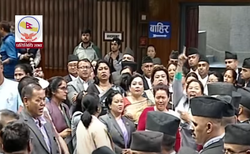 कांग्रेसले नाराबाजी गरेपछि संसद बैठक स्थगित
