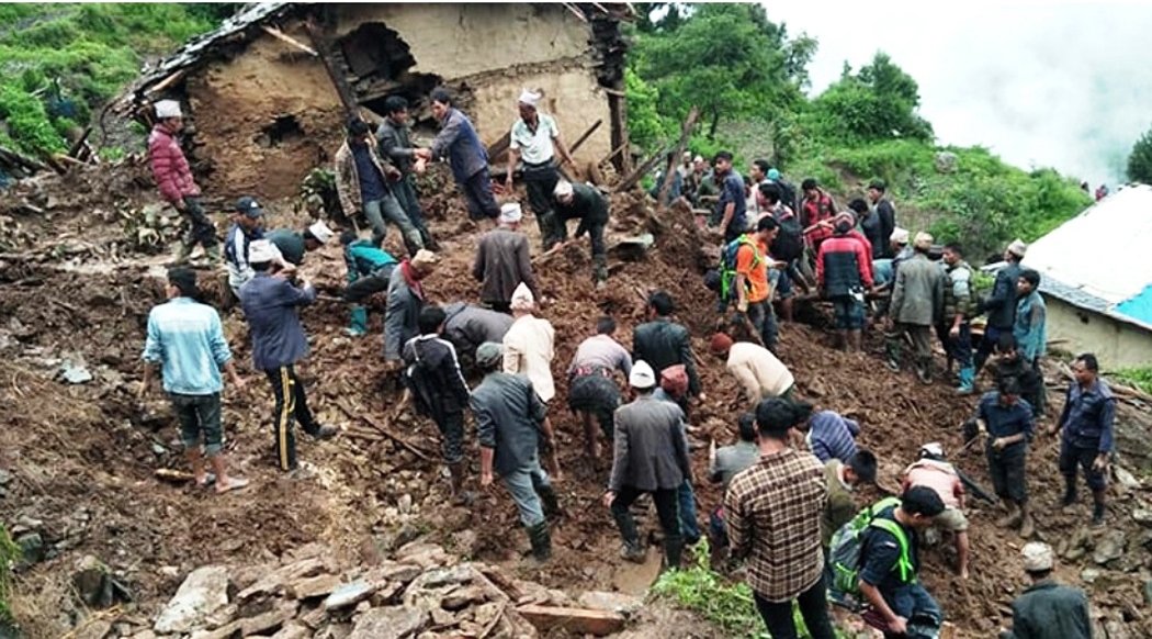 पहिरोमा पुरिएर स्याङ्जामा ३ जनाको मृत्यु
