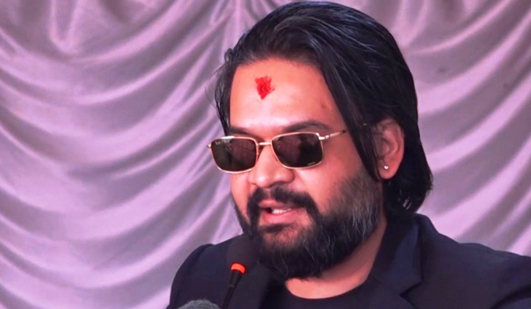‘सरकारले चलाउने नसके सिंहदरबार वैद्यखाना हामीलाई दिनुस्’