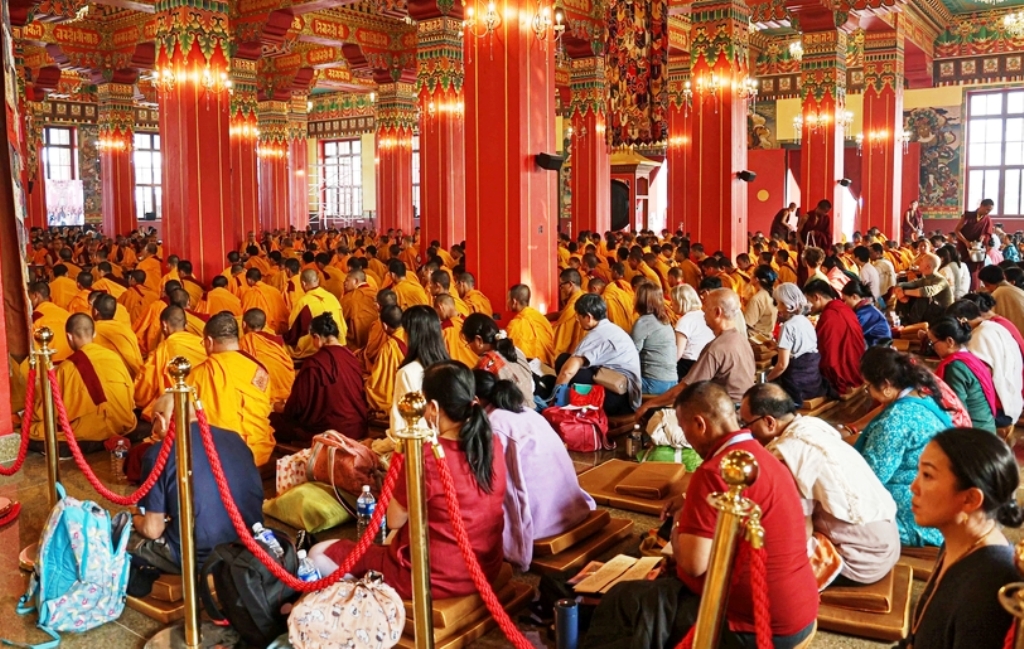 लुम्बिनीमा विश्व शान्ति पूजा : १२ मुलुकका ६ सय जना श्रद्धालु सहभागी