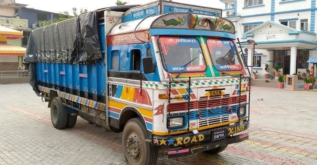 ३४० किलो गाँजा बरामद, ट्रक छाडेर भागे चालक
