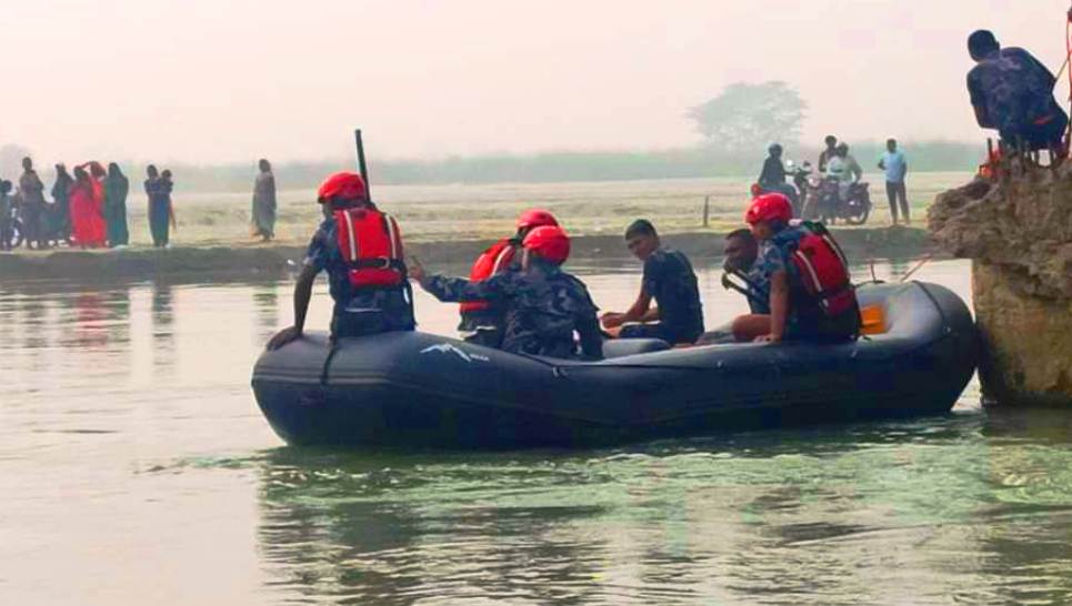 कमला नदीमा डुबेर ३ जनाको मृत्यु