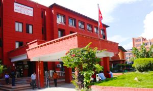 निर्वाचनमा स्वास्थ्यकर्मी नखटाउन आग्रह