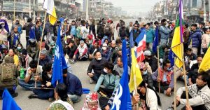 ‘नो केबलकार’ पक्षधर १० जना पक्राउ