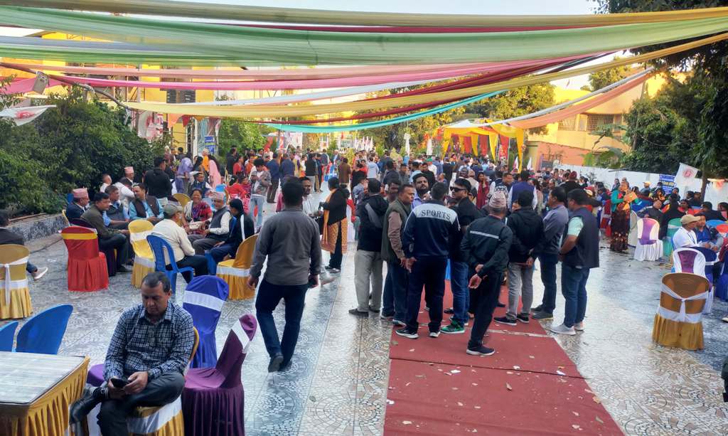 मोरङ एमालेमा १६५ पदका लागि ३२५ जनाको मनोनयन