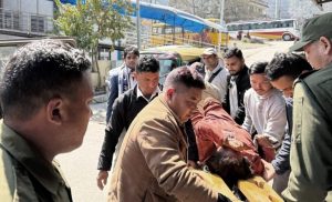 मनकामनाबाट फर्कँदा दुर्घटना, १ को मृत्यु १४ घाइते