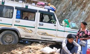 ब्रेक फेल भएर बोलेरो गाडी दुर्घटना, ९ जना घाइते