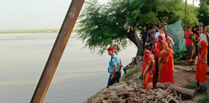 कोशीमा बगेर २ जना प्रहरी बेपत्ता
