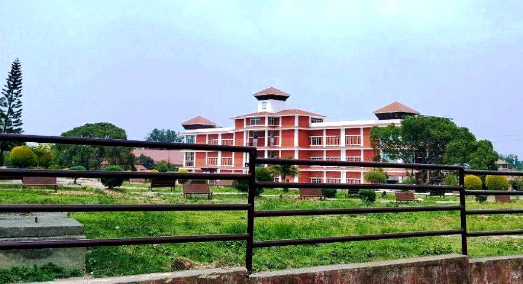 शिक्षक-कर्मचारीद्वारा अध्ययन बिदा दुरुपयोग : ब्याजसहित तलबभत्ता फिर्ता माग