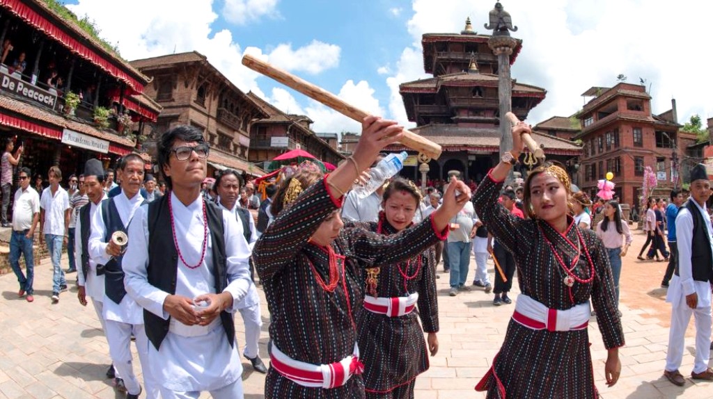 दिवंगत आफन्तलाई सम्झँदै गाईजात्रा