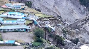 सोलुखुम्बुमा बाढीले पाँच घरमा क्षति, बिजुली अवरूद्ध