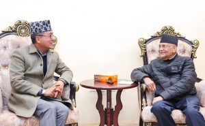 झापा-५ मा भिडन्तको संकेत: ‘बा’ जोगाउन राप्रपाको सहारा लिँदै एमाले ?