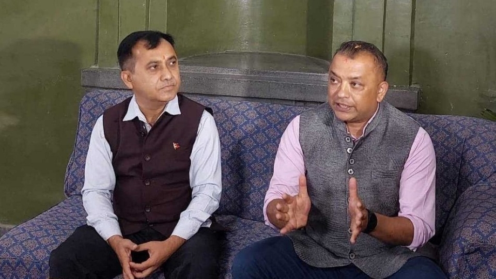 गगन र विश्वप्रकाशद्वारा कांग्रेस विशेष महाधिवेशनको औपचारिक आह्वान