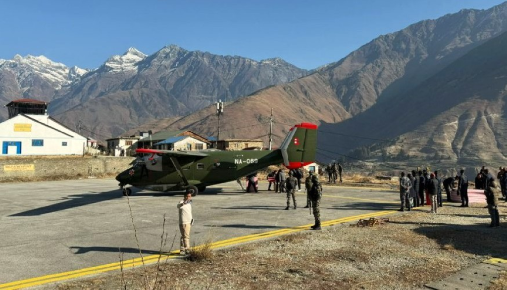 डोल्पामा पुग्यो निर्वाचन सामग्री: सेनाको स्काई ट्रकमार्फत ढुवानी